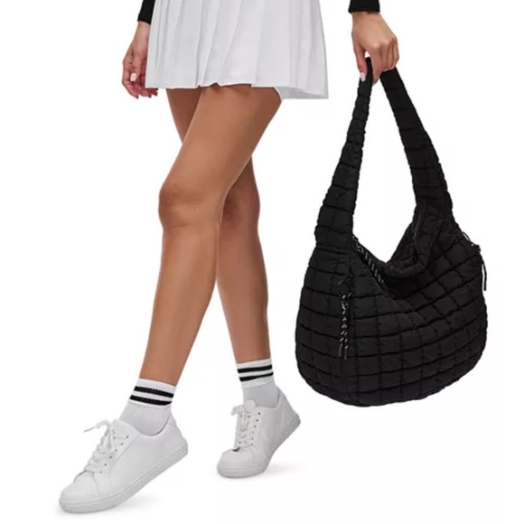 Urban Expressions Puffer Carryall - Picture 9 of 10